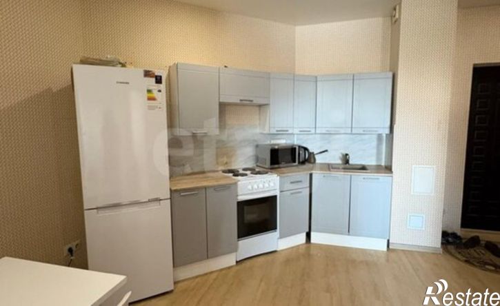 1-комн квартира Заполярная улица, 52,  д. 52