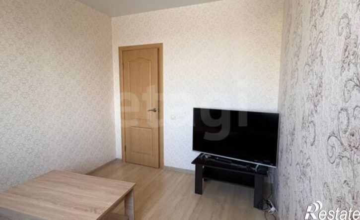 1-комн квартира Заполярная улица, 52,  д. 52