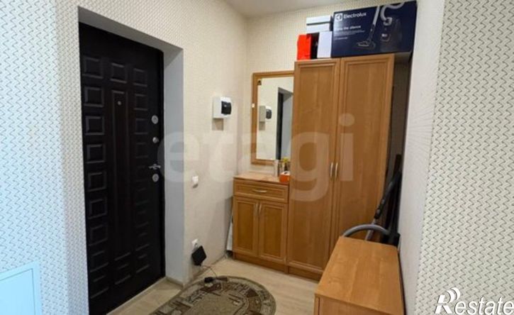 1-комн квартира Заполярная улица, 52,  д. 52