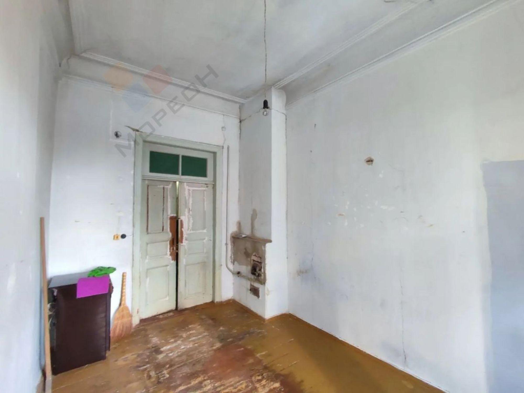 Купить комнату за 1 300 000 рублей на им. Кирова ул, 55