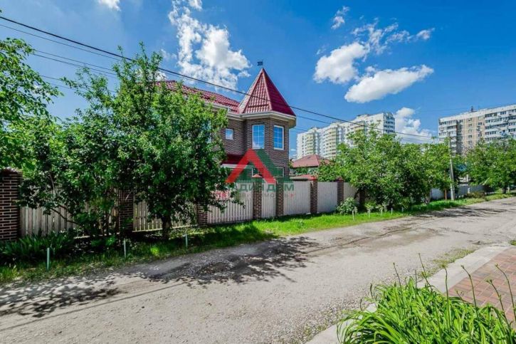 Коттедж/дом 3-я Дорожная улица, д.45