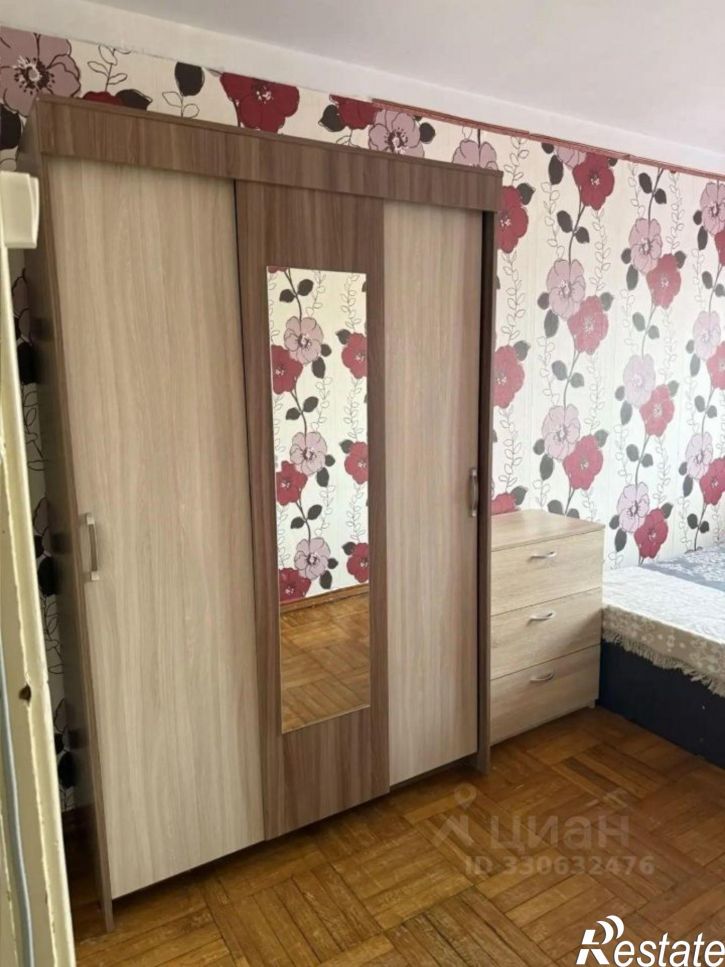 3-комн квартира ул им. Айвазовского, 100,  д. 100