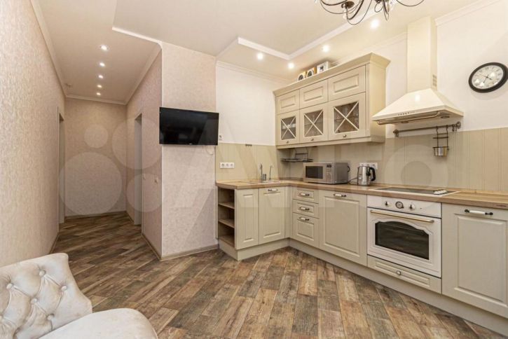 2-комн квартира Автолюбителей ул, 1/3 к1