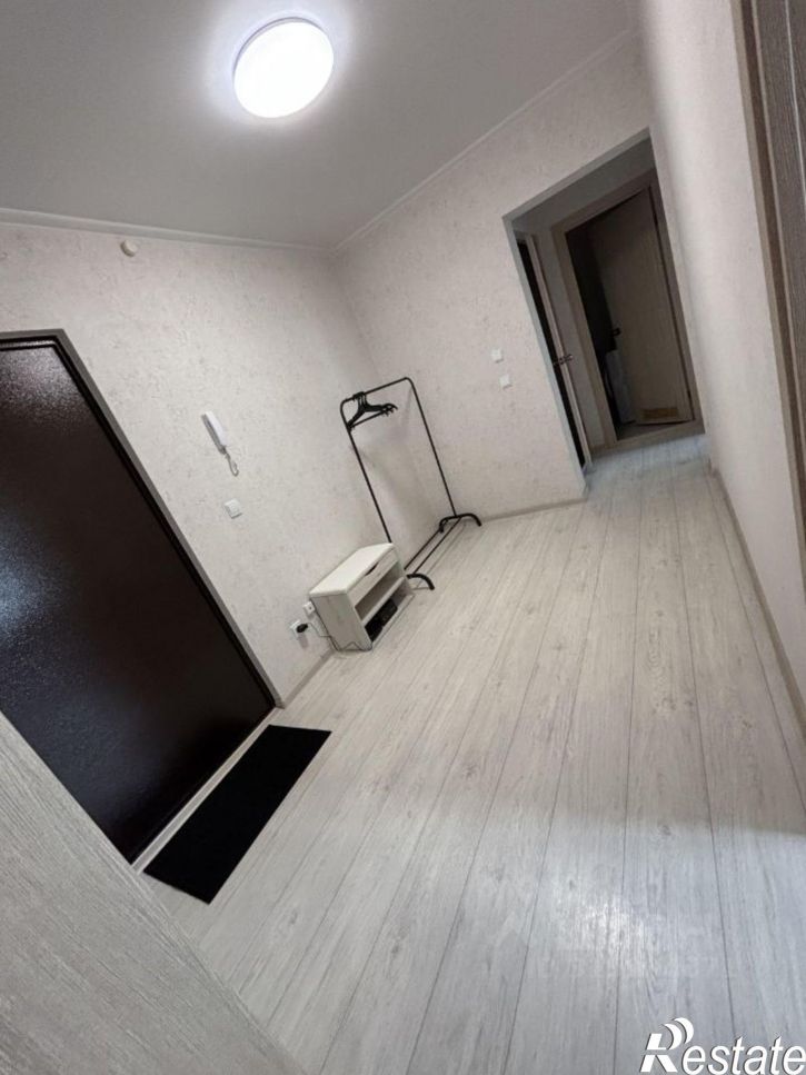 2-комн квартира ул им. генерал-лейтенанта Александра Сапрунова, 37 1,  д. 37 1,  к. 1