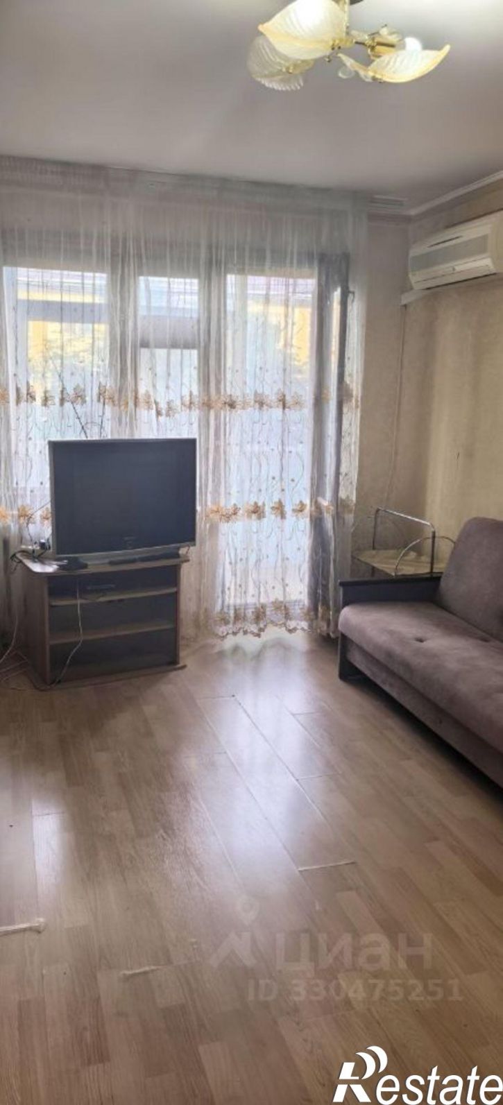 1-комн квартира ул им. Яна Полуяна, 38,  д. 38