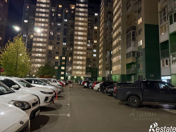 1-комн квартира ул им. Карякина, 9Б,  д. 9Б
