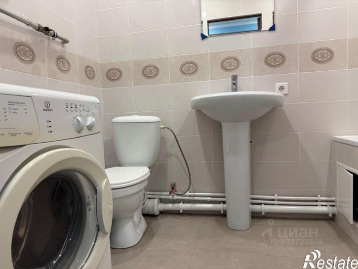 1-комн квартира ул им. Карякина, 9Б,  д. 9Б