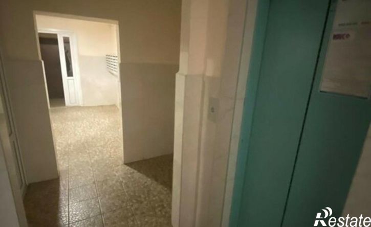 2-комн квартира ул им. Яна Полуяна, 52,  д. 52