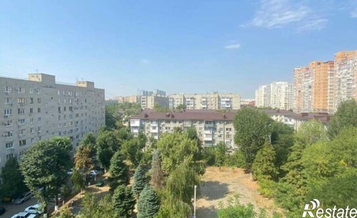 2-комн квартира ул им. Яна Полуяна, 52,  д. 52