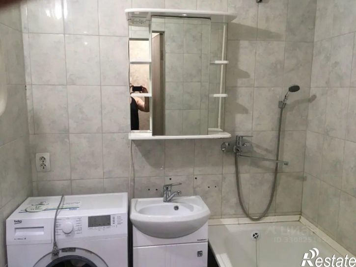 3-комн квартира улица Героя Аверкиева, 4,  д. 4