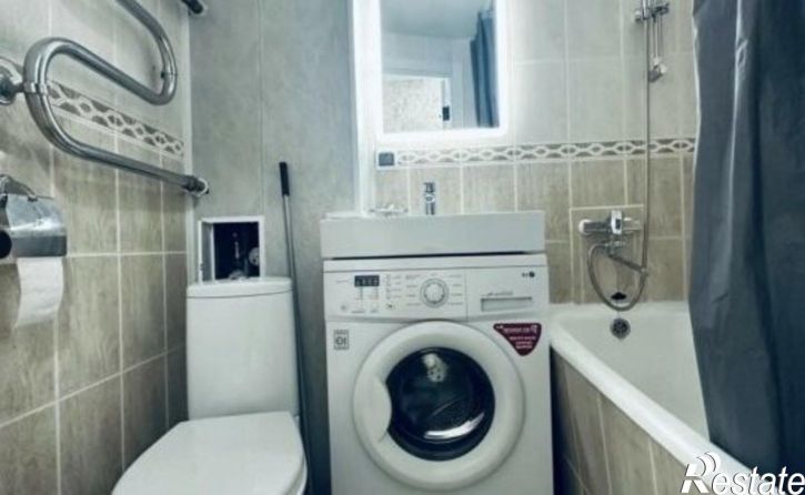 1-комн квартира ул им. 40-летия Победы, 131,  д. 131