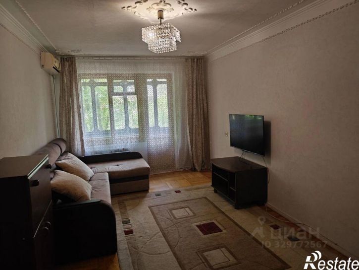 2-комн квартира Стахановская улица, 24,  д. 24