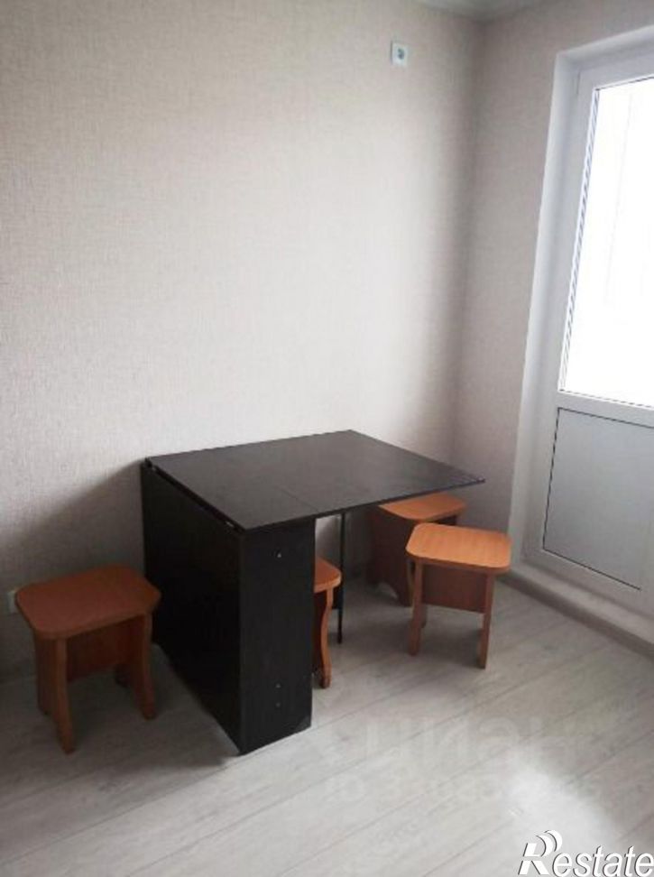 1-комн квартира ул им. генерал-лейтенанта Александра Сапрунова, 37 1,  д. 37 1,  к. 1