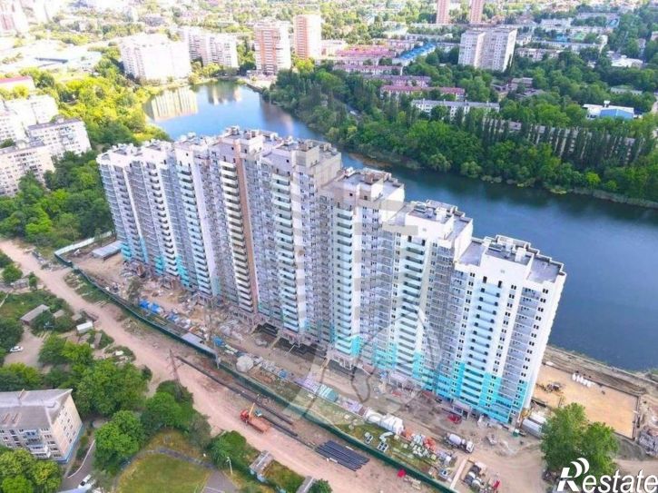 3-комн квартира в новом доме улица Селезнёва, 104/1,  д. 104/1