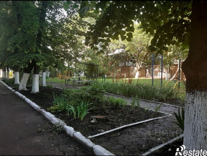 2-комн квартира ул Целиноградская, 4,  д. 4