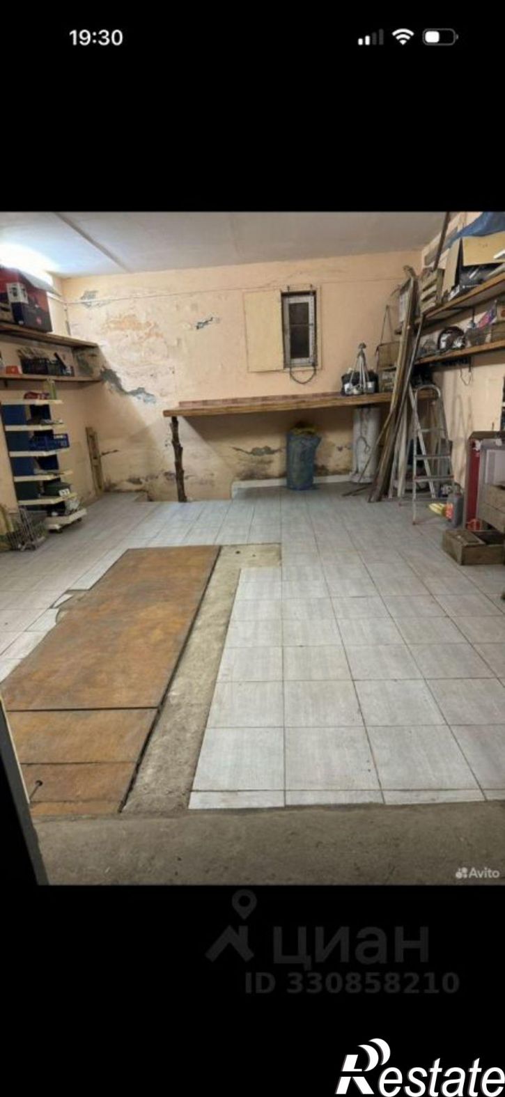 Гараж/парковка Приозёрная улица, 2/1,  д. 2/1