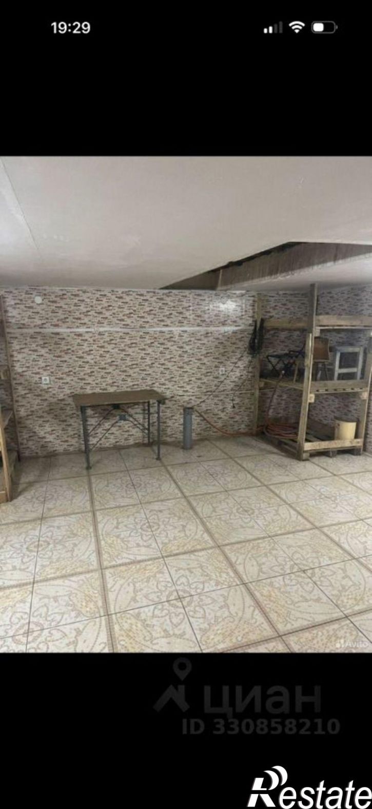 Гараж/парковка Приозёрная улица, 2/1,  д. 2/1