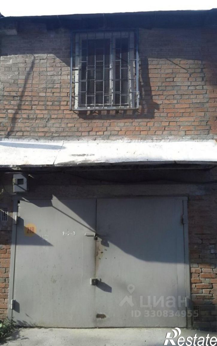 Гараж/парковка ул им. Думенко, 15,  д. 15