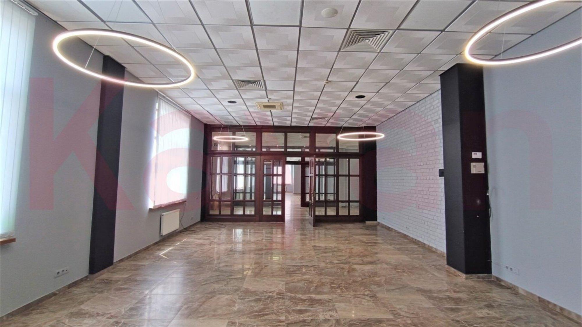 Сдать офис, помещение под офис за 425 810 рублей на Дзержинского ул.