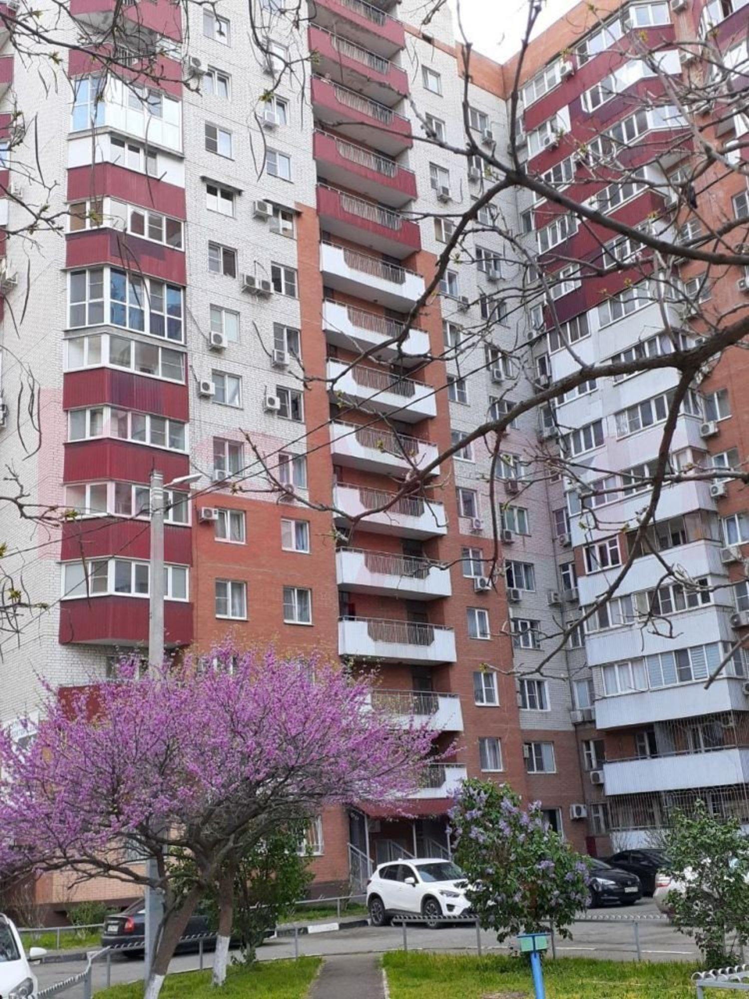 Купить квартиру за 9 500 000 рублей на Чекистов проспект