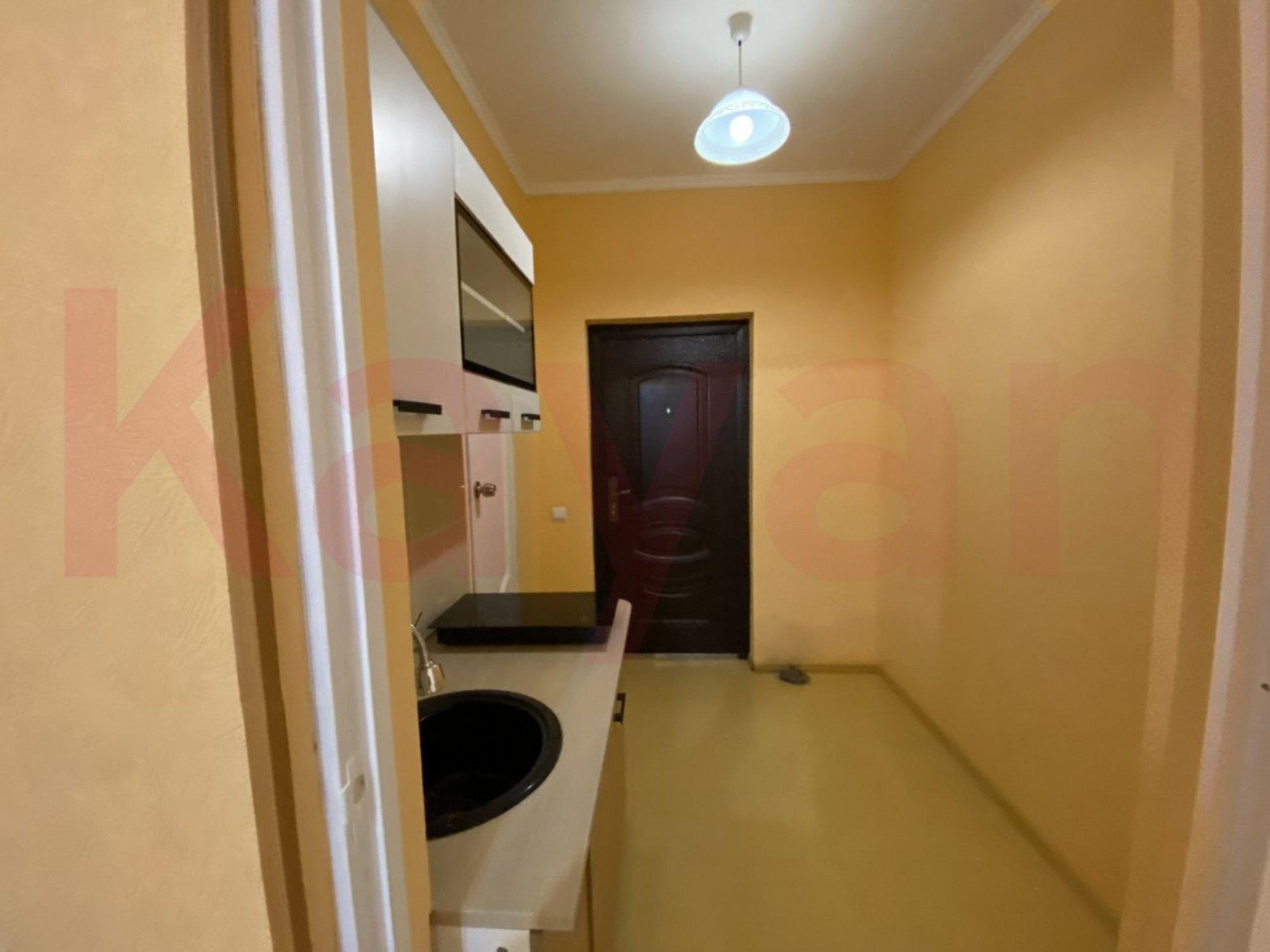 Купить студию за 2 850 000 рублей на Куликова Поля ул.