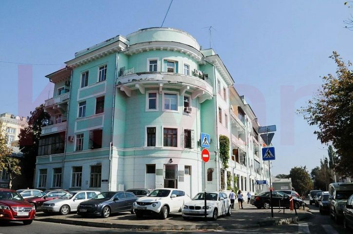 3-комн квартира им Орджоникидзе ул.