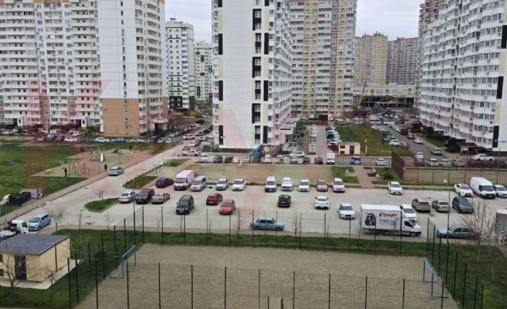 2-комн квартира им. Снесарева ул.