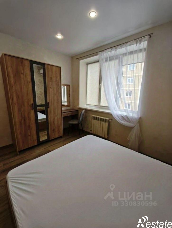 1-комн квартира улица им. Героя Яцкова И.В., 4,  д. 4