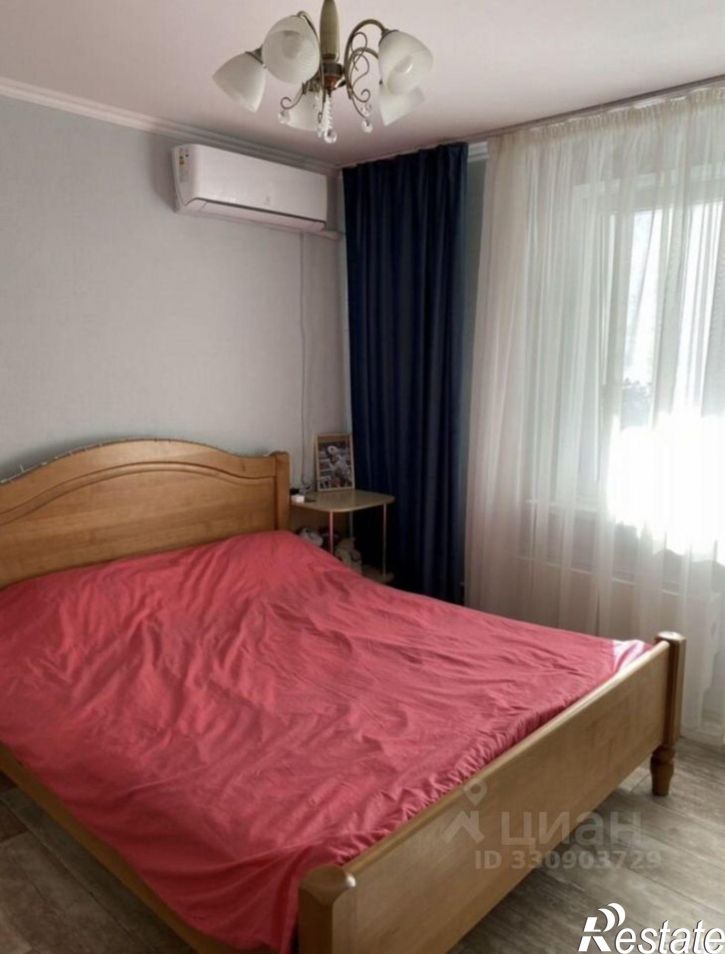 2-комн квартира улица Чехова, 4,  д. 4