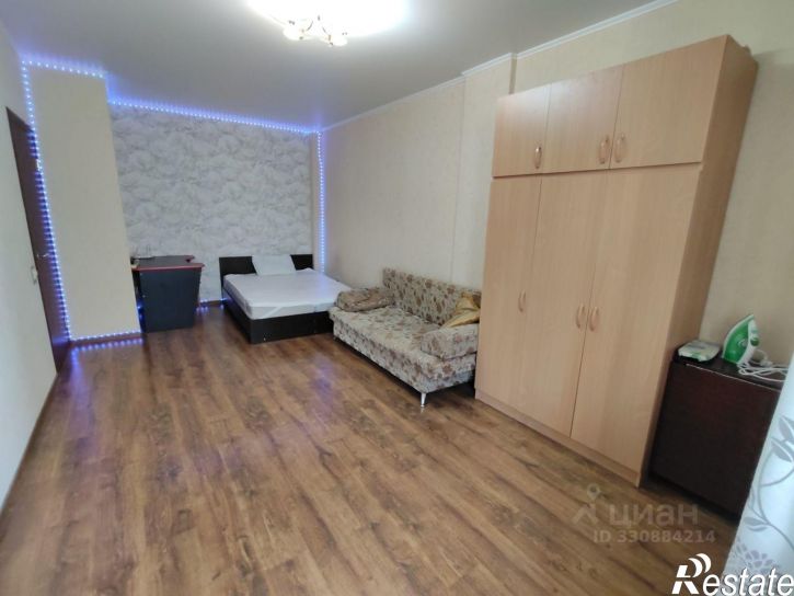1-комн квартира улица Селезнёва, 4/5,  д. 4/5
