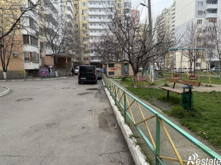 3-комн квартира ул им. Академика Лукьяненко П.П., 26,  д. 26