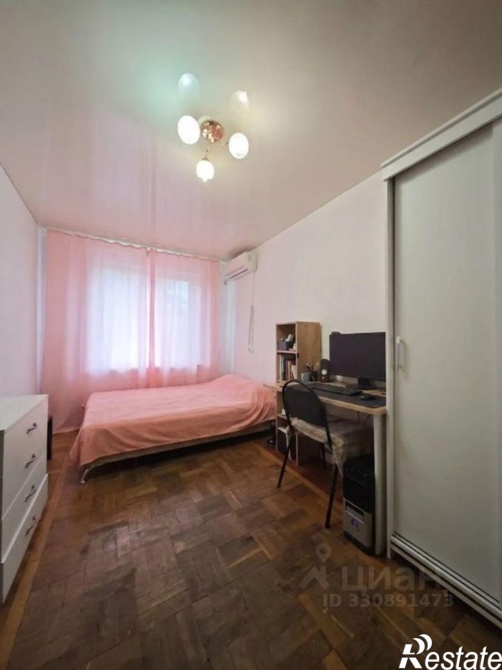 2-комн квартира ул Гидростроителей, 18,  д. 18