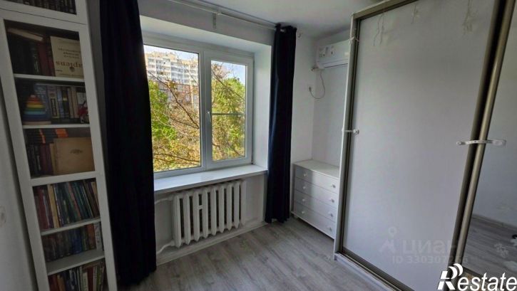 4-комн квартира ул Азовская, 5,  д. 5