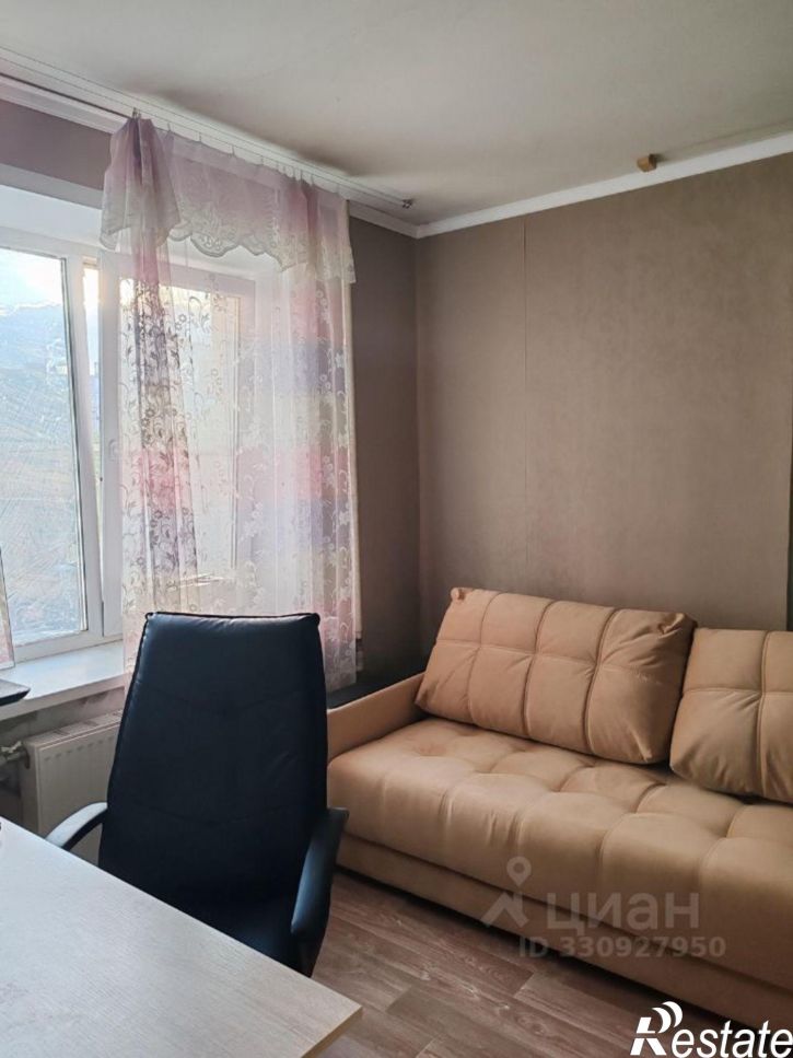3-комн квартира ул Уральская, 158/1,  д. 158/1
