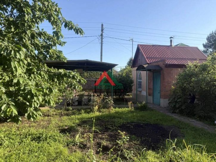Коттедж/дом Виноградная улица, д.194
