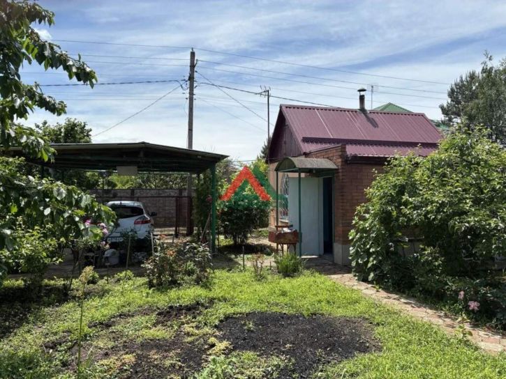 Коттедж/дом Виноградная улица, д.194