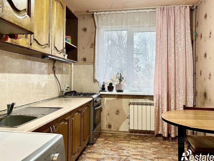 4-комн квартира ул им. Тюляева, 1,  д. 1