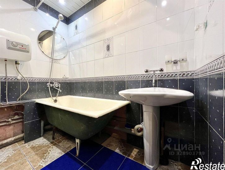 4-комн квартира ул им. Тюляева, 1,  д. 1