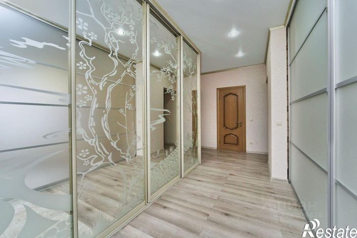 3-комн квартира ул Кубанская, 54,  д. 54