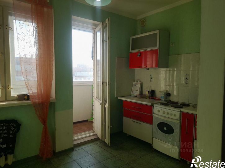 1-комн квартира пр-кт Чекистов, 42,  д. 42