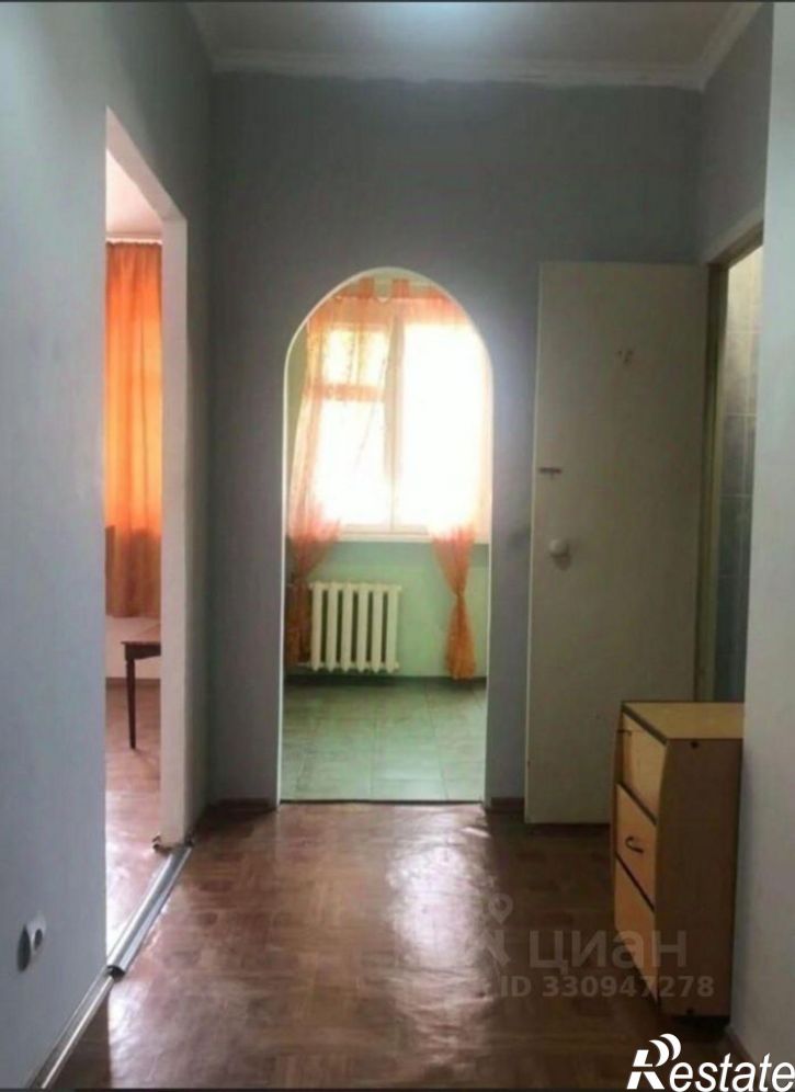 1-комн квартира пр-кт Чекистов, 42,  д. 42