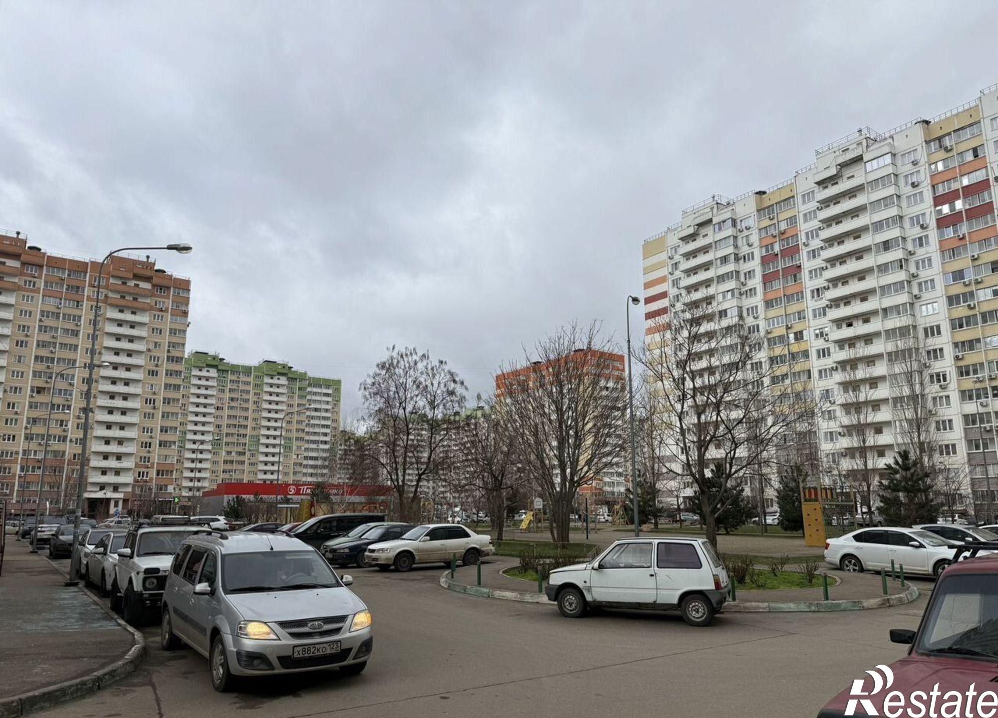 Купить ОСЗ, отдельно стоящее здание за 85 000 200 рублей на ул им. Генерала Трошева Г.Н., 9