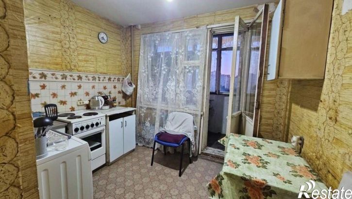 Комната проспект Чекистов, 9,  д. 9
