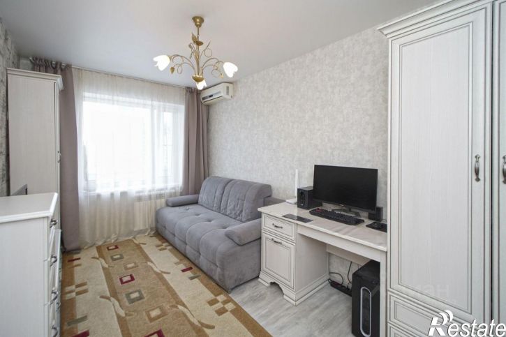 3-комн квартира ул Гидростроителей, 40,  д. 40