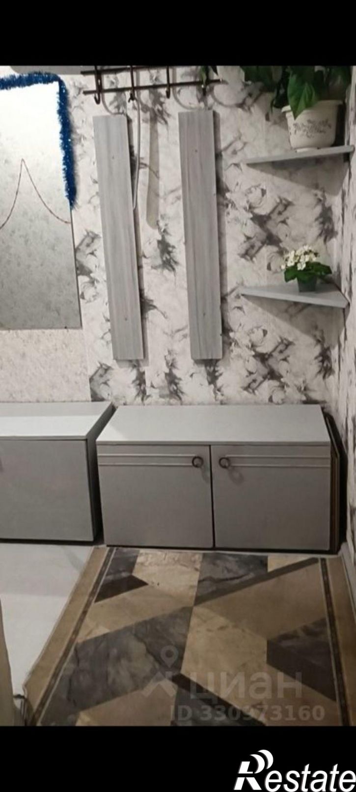 Комната Авиагородок ВЧ КВВАУ, 17,  д. 17