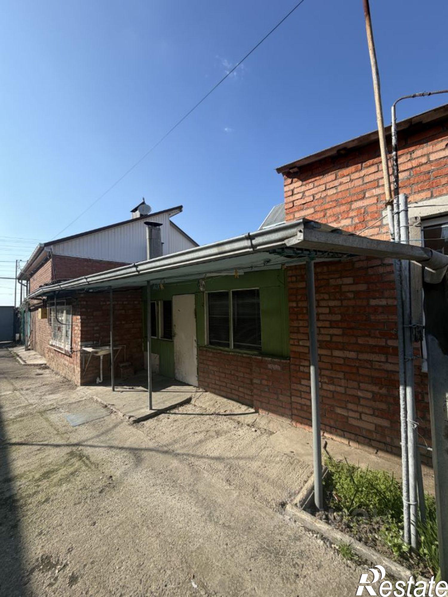 Купить дачу, дом, коттедж за 12 000 000 рублей на ул им. Фрунзе, 52