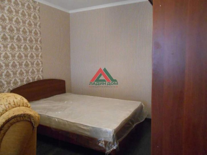 1-комн квартира им. 40-летия Победы улица, д.101