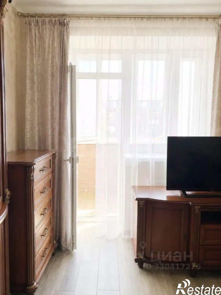 1-комн квартира ул им. Сергея Есенина, 98,  д. 98
