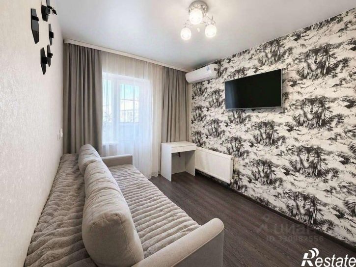 2-комн квартира Заполярная улица, 52,  д. 52