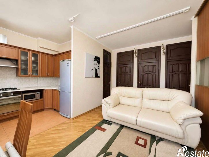 2-комн квартира улица Мира, 40,  д. 40